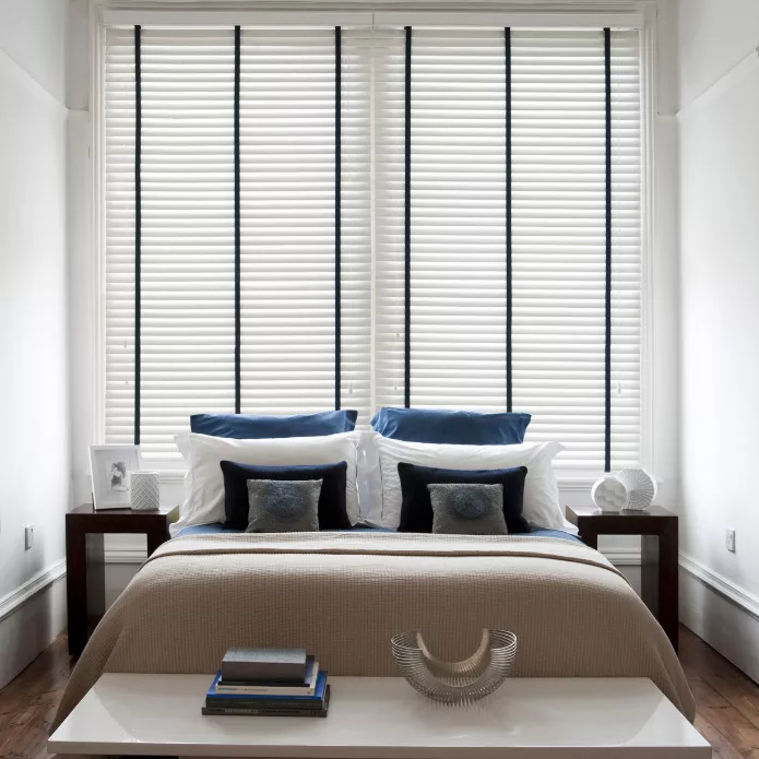 bedroom Venetian Blinds Polar with tapes