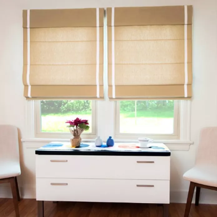 Roman Shades with Borders